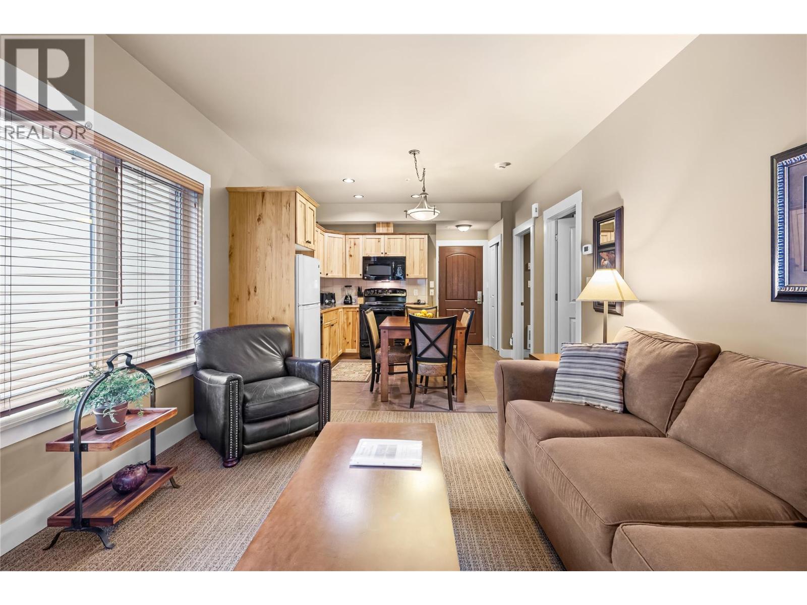 16310 Woolgar Road Unit# 1/4 Share Of 220, Crawford Bay, British Columbia  V0B 1E0 - Photo 3 - 10375801