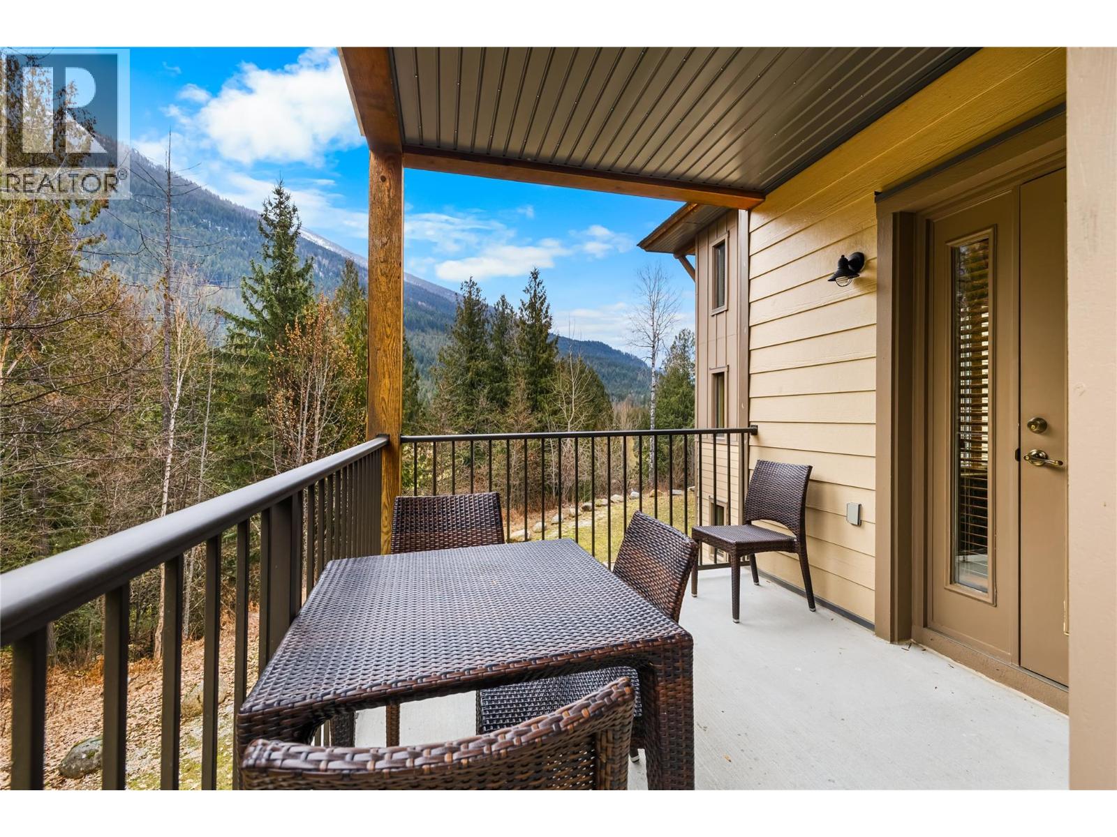 16310 Woolgar Road Unit# 1/4 Share Of 220, Crawford Bay, British Columbia  V0B 1E0 - Photo 6 - 10375801