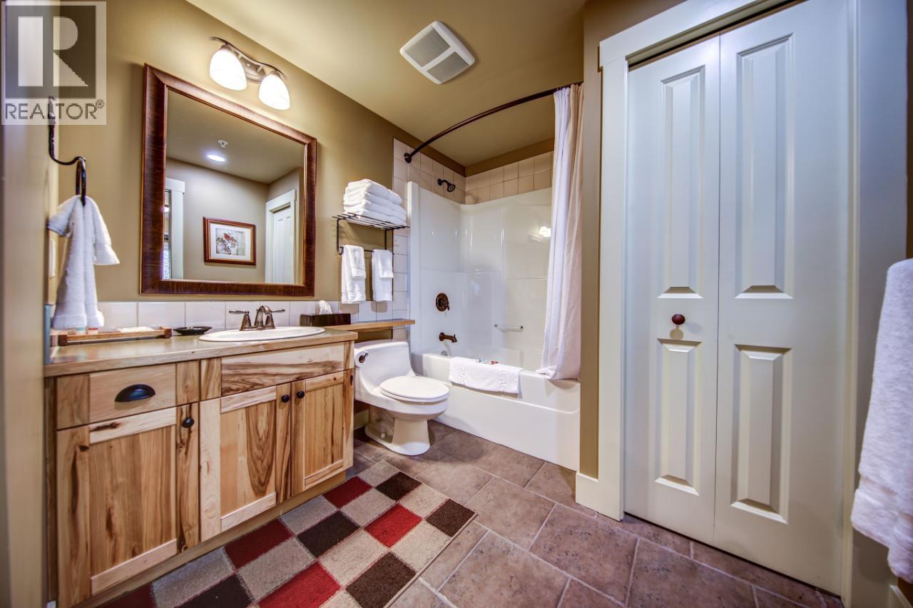 16310 Woolgar Road Unit# 1/4 Share Of 220, Crawford Bay, British Columbia  V0B 1E0 - Photo 8 - 10375801