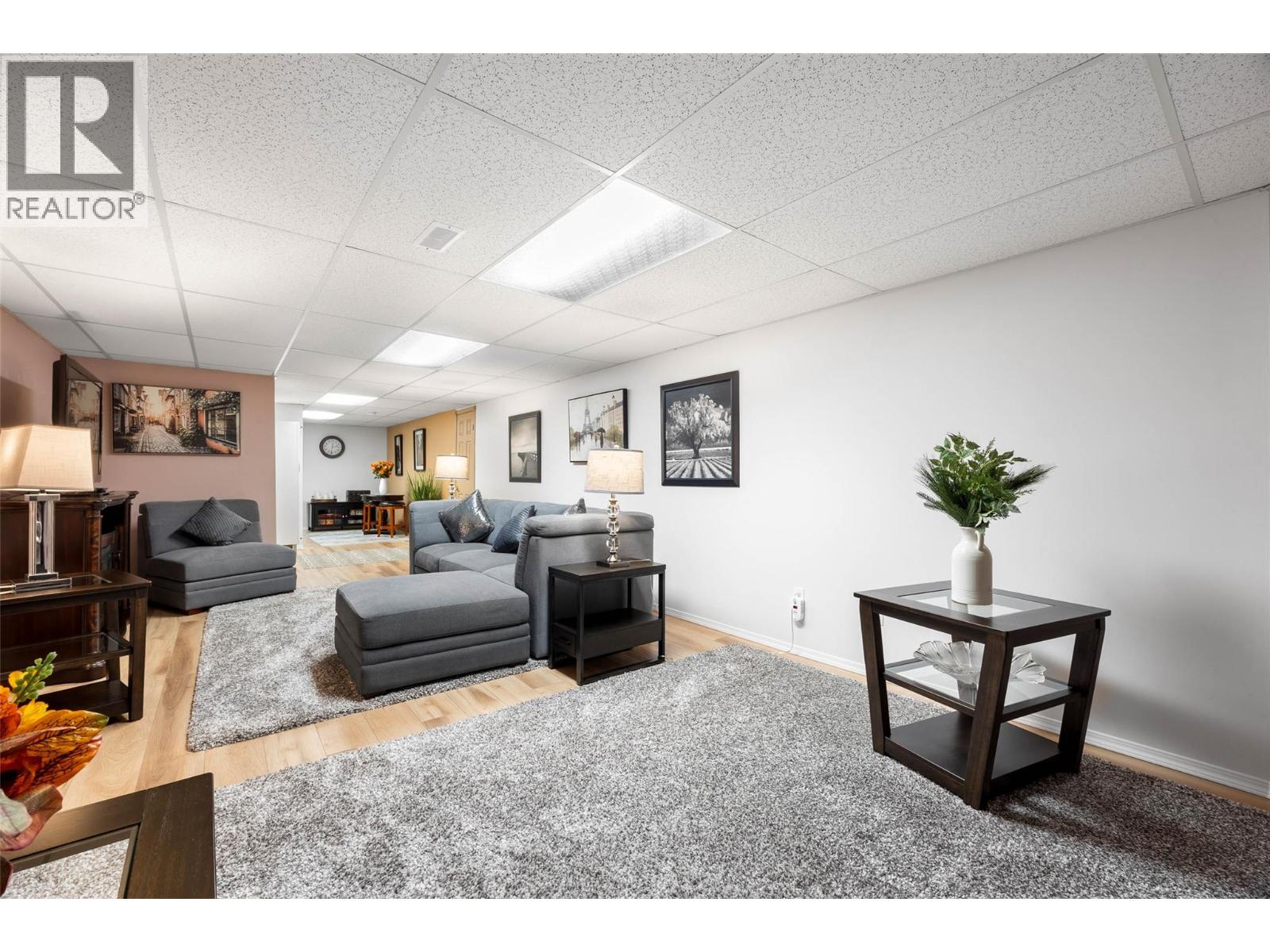 3577 Navatanee Drive, Kamloops, British Columbia  V2H 1S1 - Photo 19 - 10375723