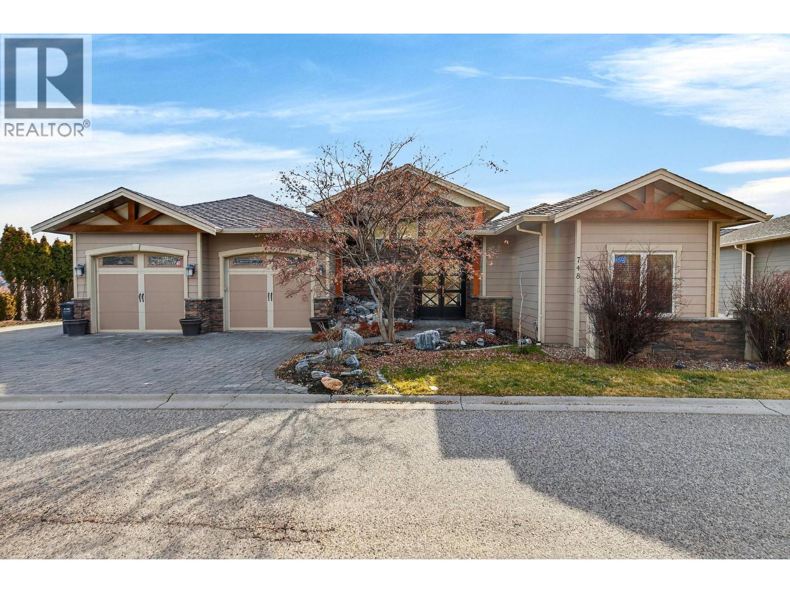 748 Traditions Crescent, Kelowna, British Columbia  V1V 2Y2 - Photo 3 - 10375732