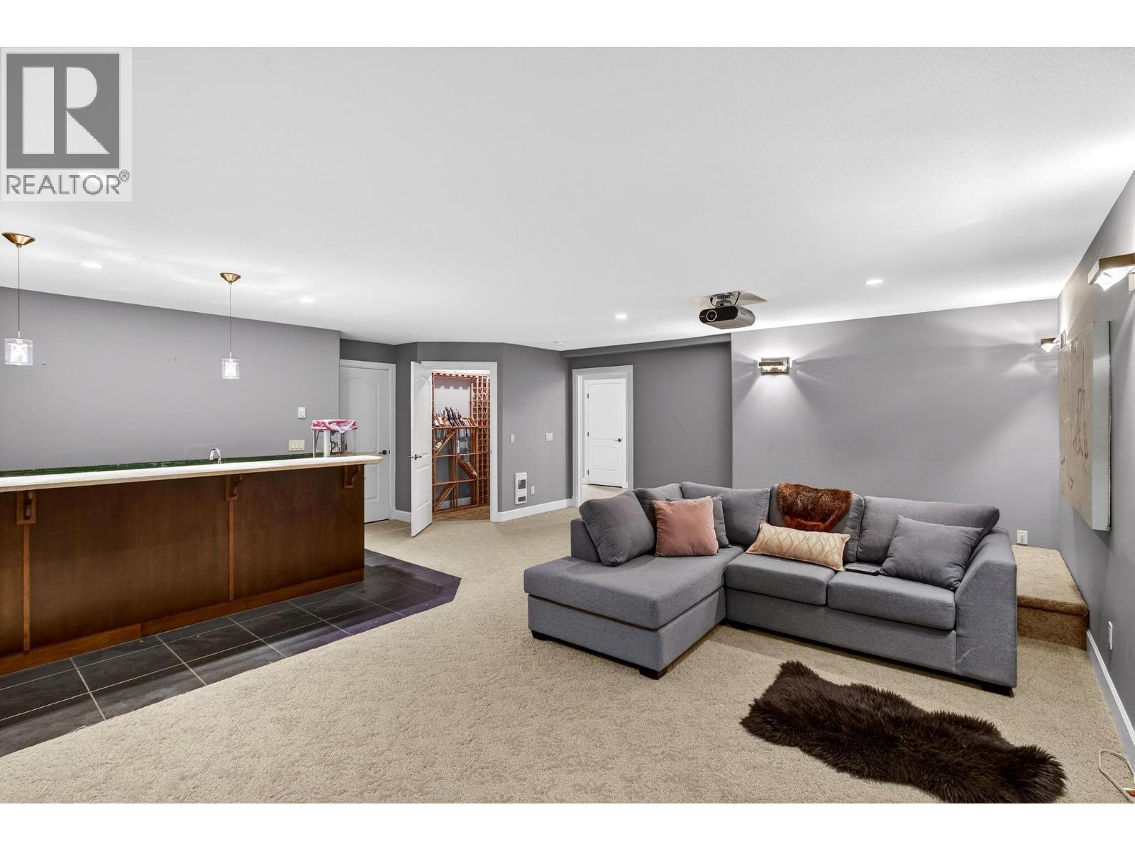 748 Traditions Crescent, Kelowna, British Columbia  V1V 2Y2 - Photo 37 - 10375732