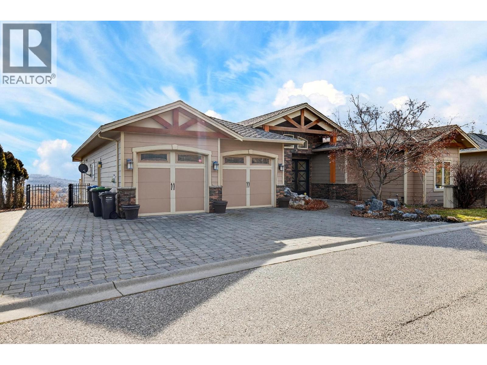 748 Traditions Crescent, Kelowna, British Columbia  V1V 2Y2 - Photo 4 - 10375732