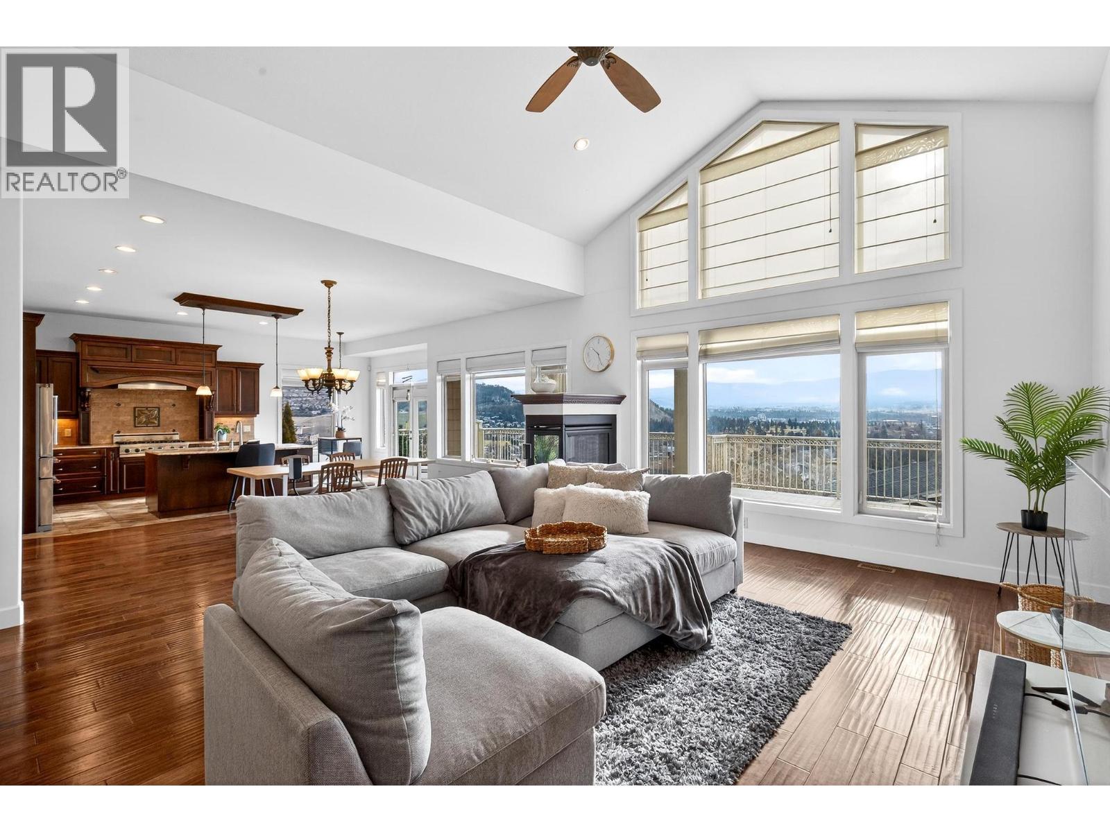 748 Traditions Crescent, Kelowna, British Columbia  V1V 2Y2 - Photo 9 - 10375732