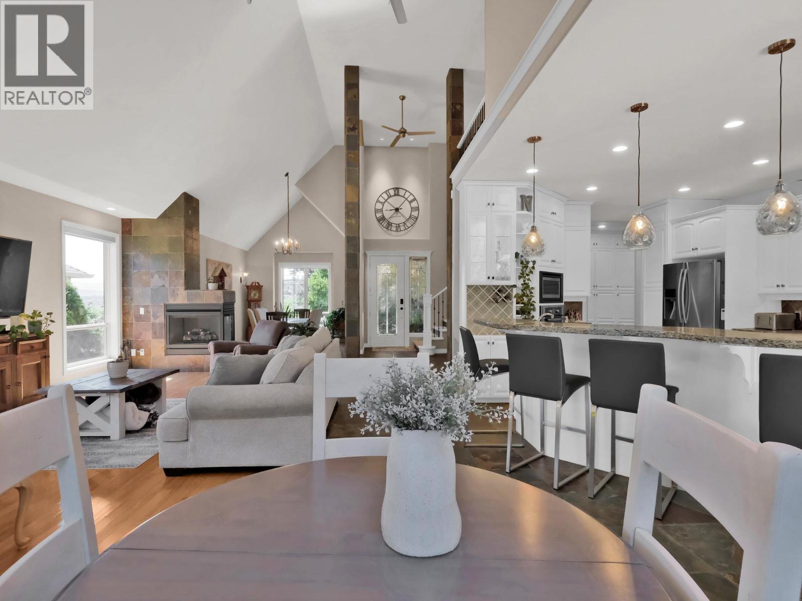 3063 Thacker Drive, West Kelowna, British Columbia  V1Z 1X5 - Photo 24 - 10375413