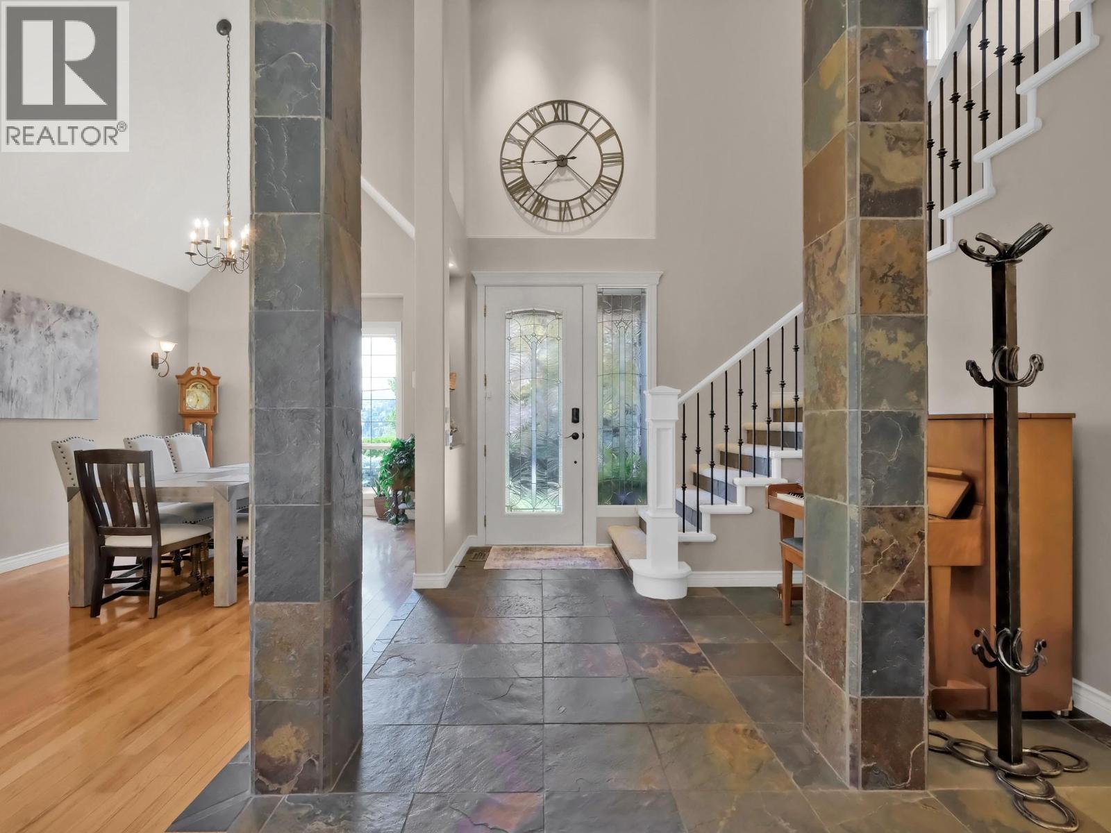 3063 Thacker Drive, West Kelowna, British Columbia  V1Z 1X5 - Photo 9 - 10375413