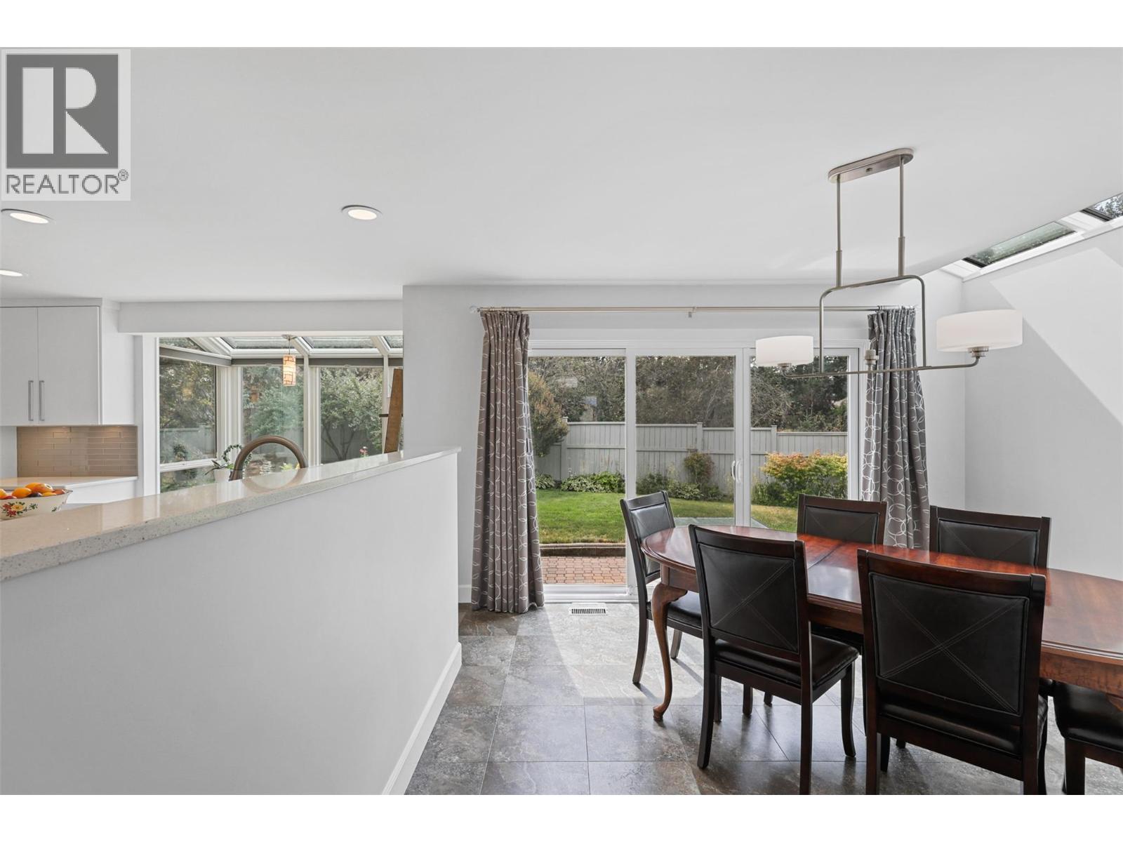 1838 Cathedral Court, Kamloops, British Columbia  V2E 2A7 - Photo 13 - 10375842