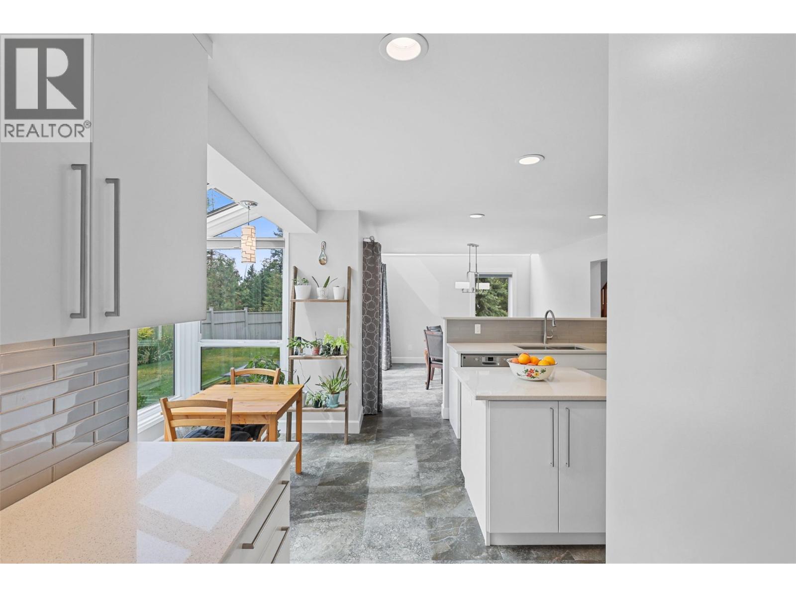 1838 Cathedral Court, Kamloops, British Columbia  V2E 2A7 - Photo 26 - 10375842