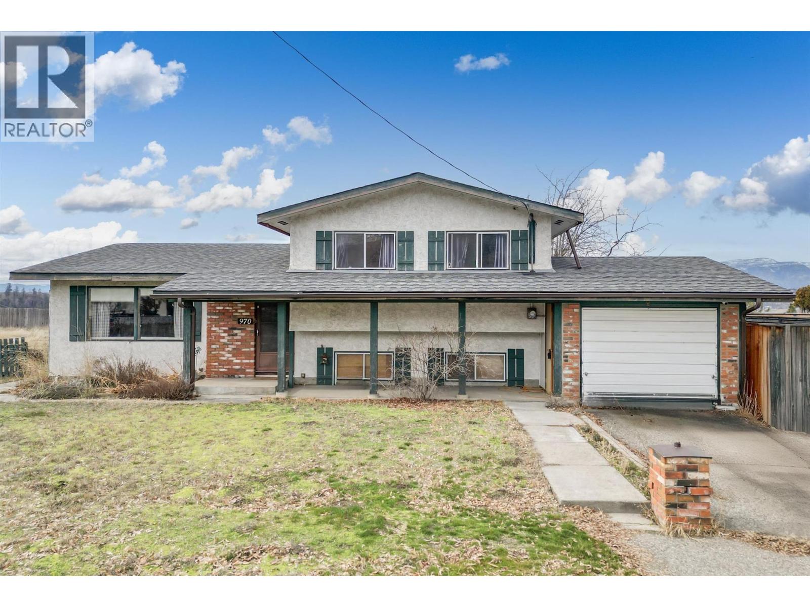 970 Taurus Road, Kelowna, British Columbia  V1X 5G3 - Photo 1 - 10375655