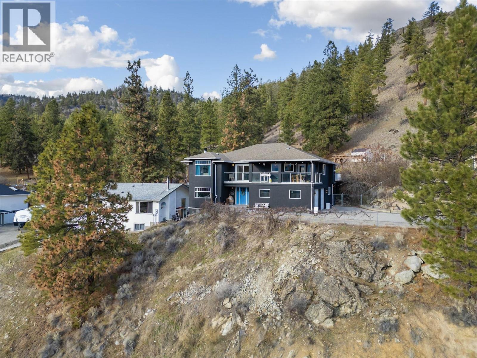 13411 Hermiston Drive, Summerland, British Columbia  V0H 1Z8 - Photo 2 - 10375435