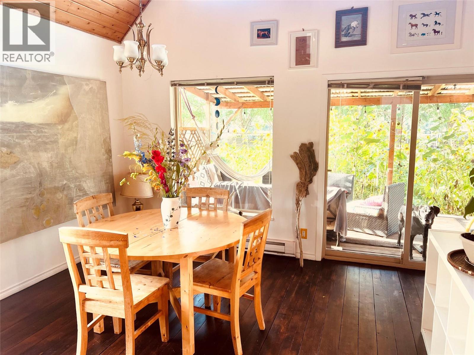 6219 Sundown Road, Kamloops, British Columbia  V0K 2J0 - Photo 5 - 10375809