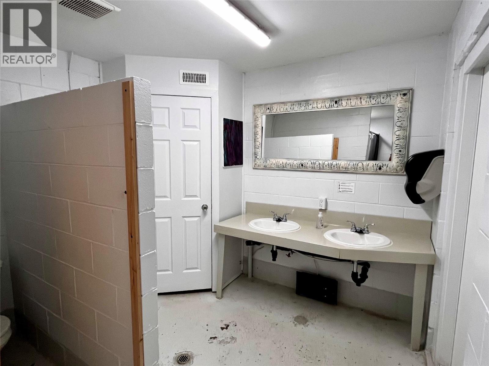 1701 Highway 23 Highway, Nakusp, British Columbia  V0G 1R0 - Photo 19 - 10375266