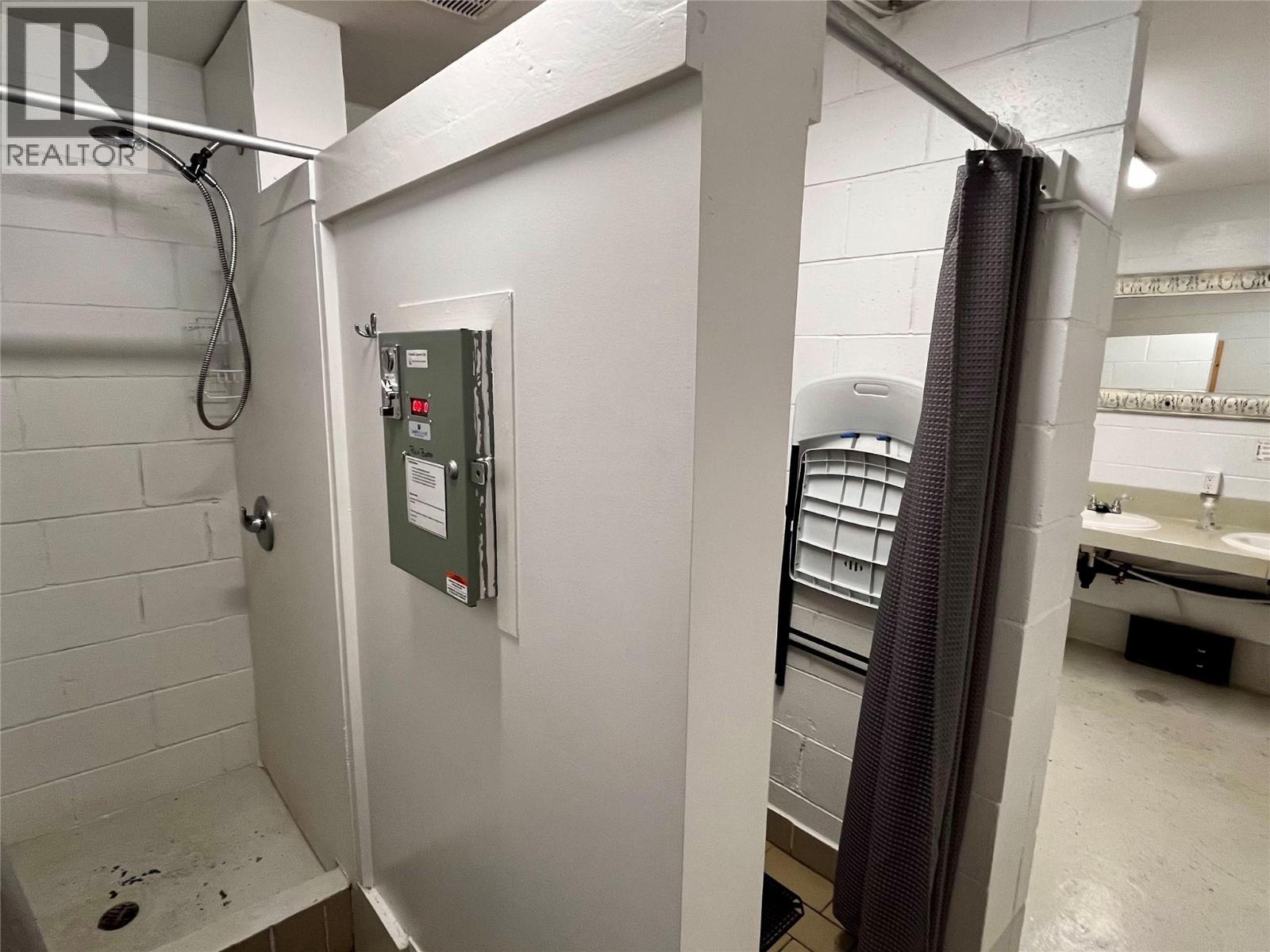 1701 Highway 23 Highway, Nakusp, British Columbia  V0G 1R0 - Photo 20 - 10375266