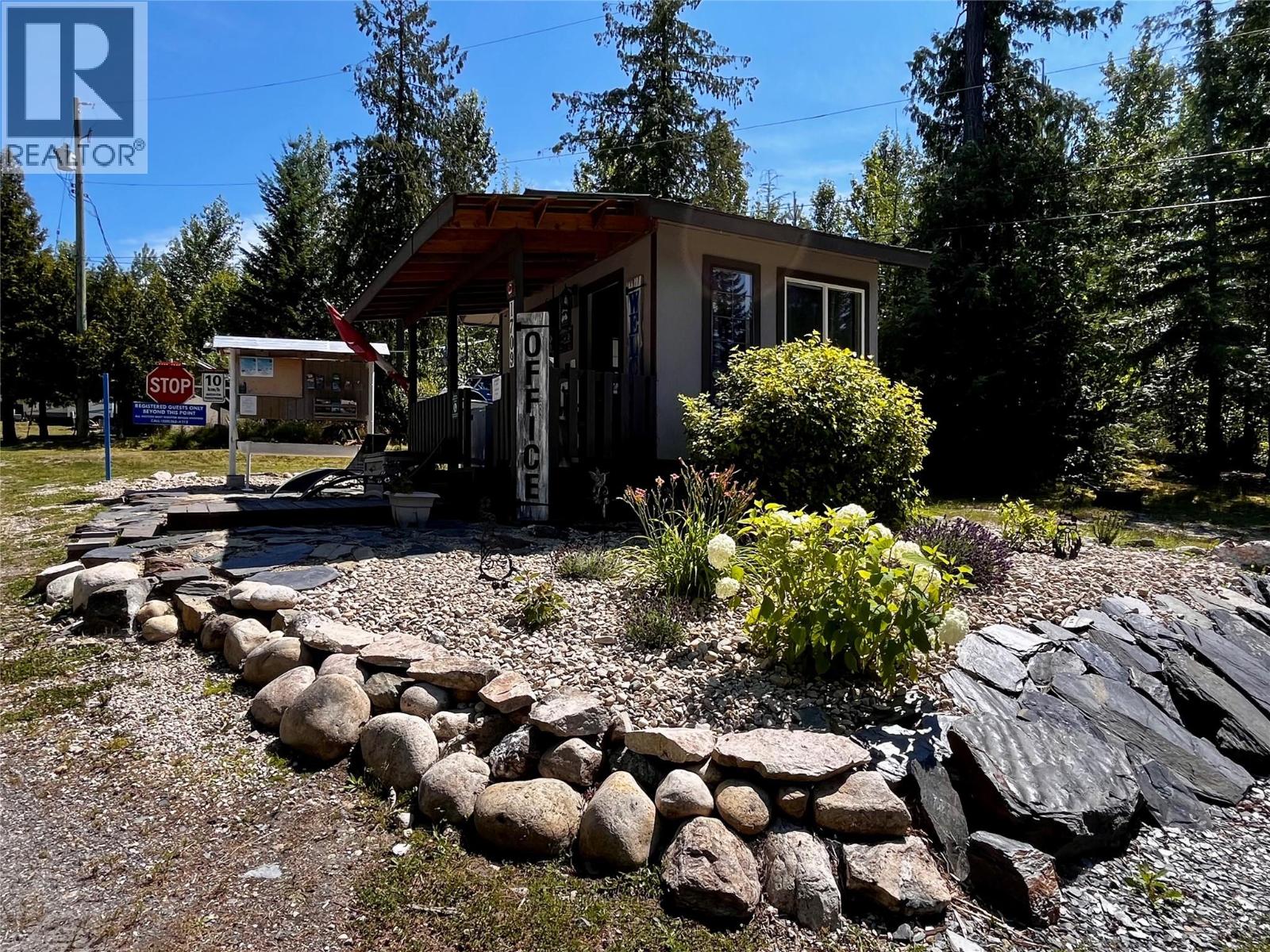 1701 Highway 23 Highway, Nakusp, British Columbia  V0G 1R0 - Photo 7 - 10375266