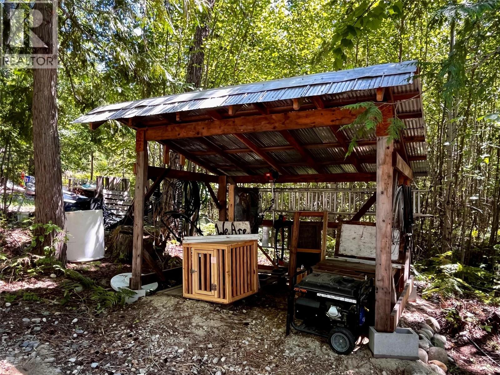 1701 Highway 23 Highway, Nakusp, British Columbia  V0G 1R0 - Photo 75 - 10375266