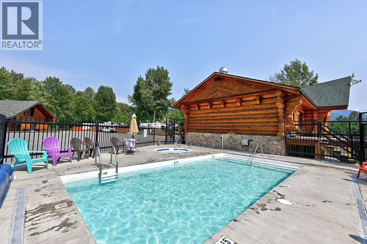 17 Osprey Lane, Lee Creek, British Columbia  V0E 1M4 - Photo 34 - 10374803