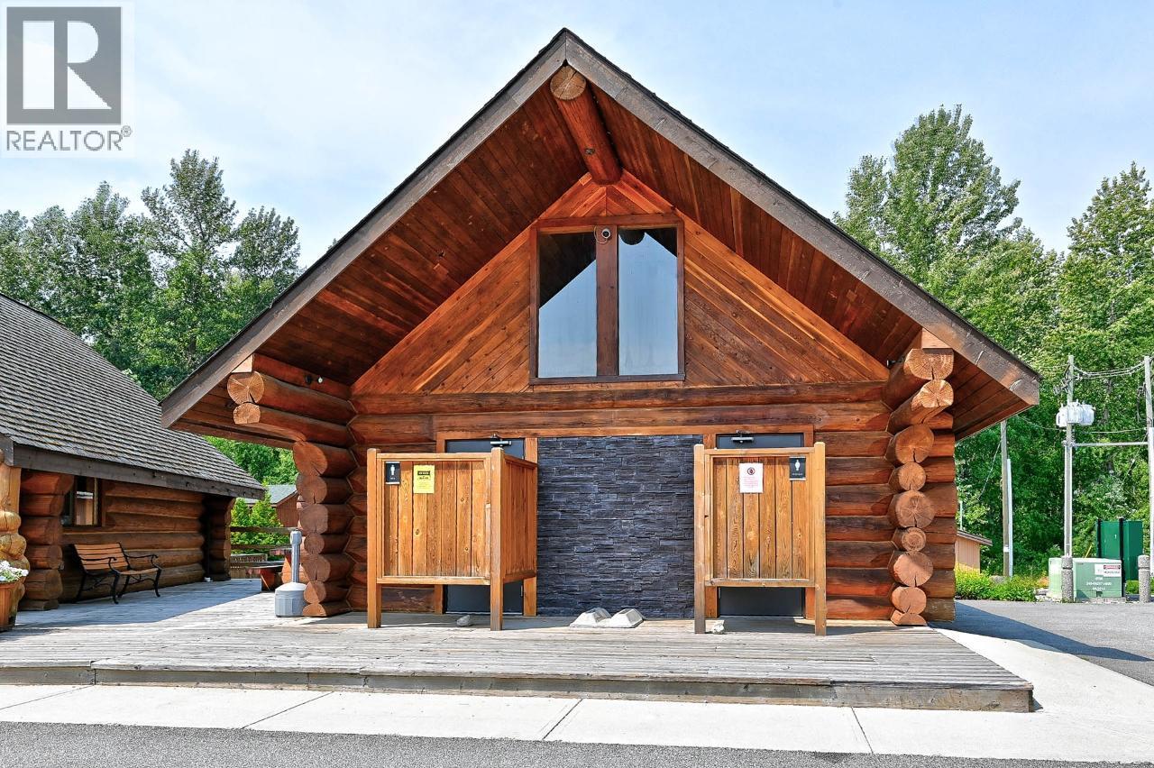 17 Osprey Lane, Lee Creek, British Columbia  V0E 1M4 - Photo 43 - 10374803