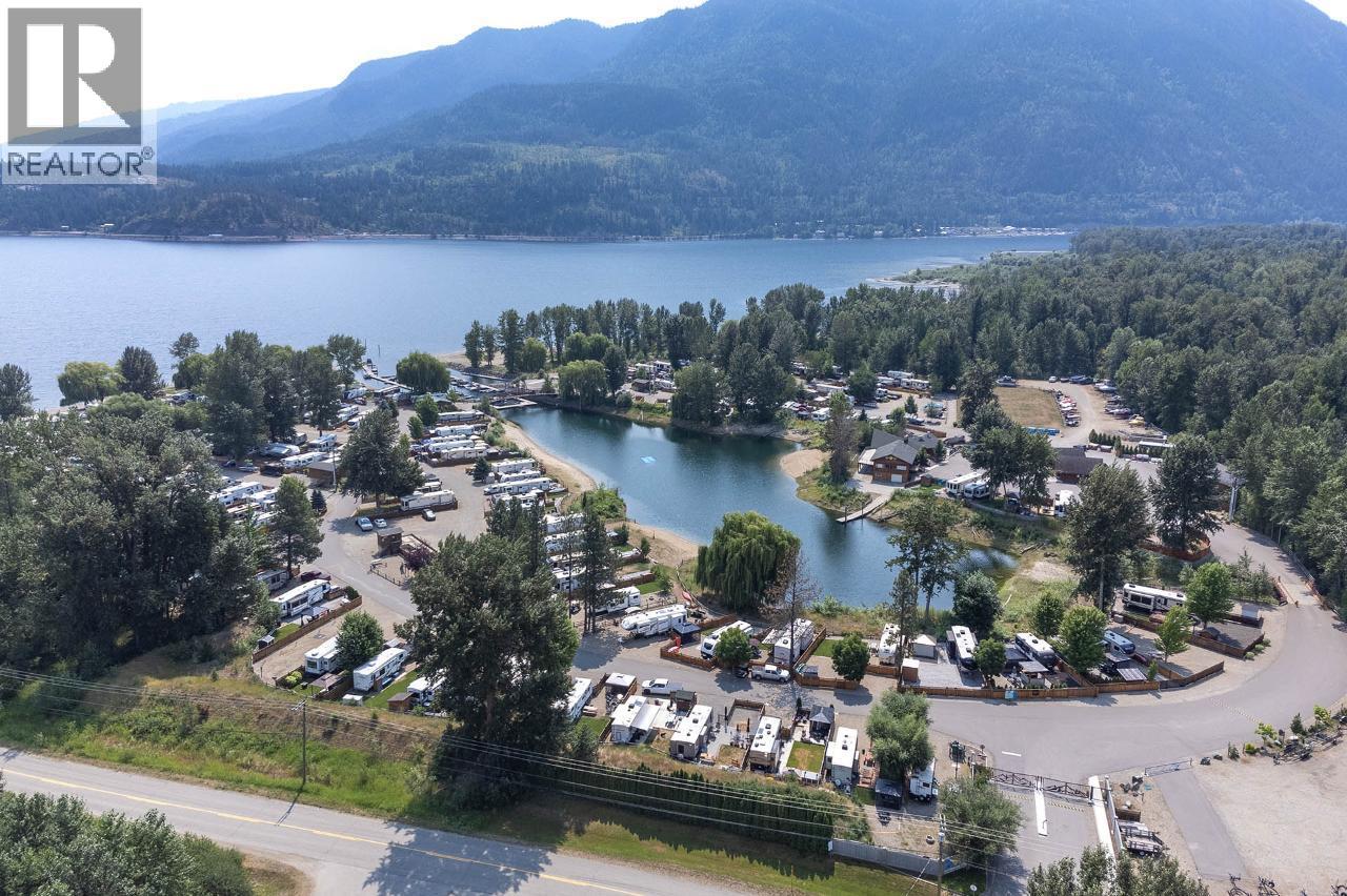 17 Osprey Lane, Lee Creek, British Columbia  V0E 1M4 - Photo 48 - 10374803