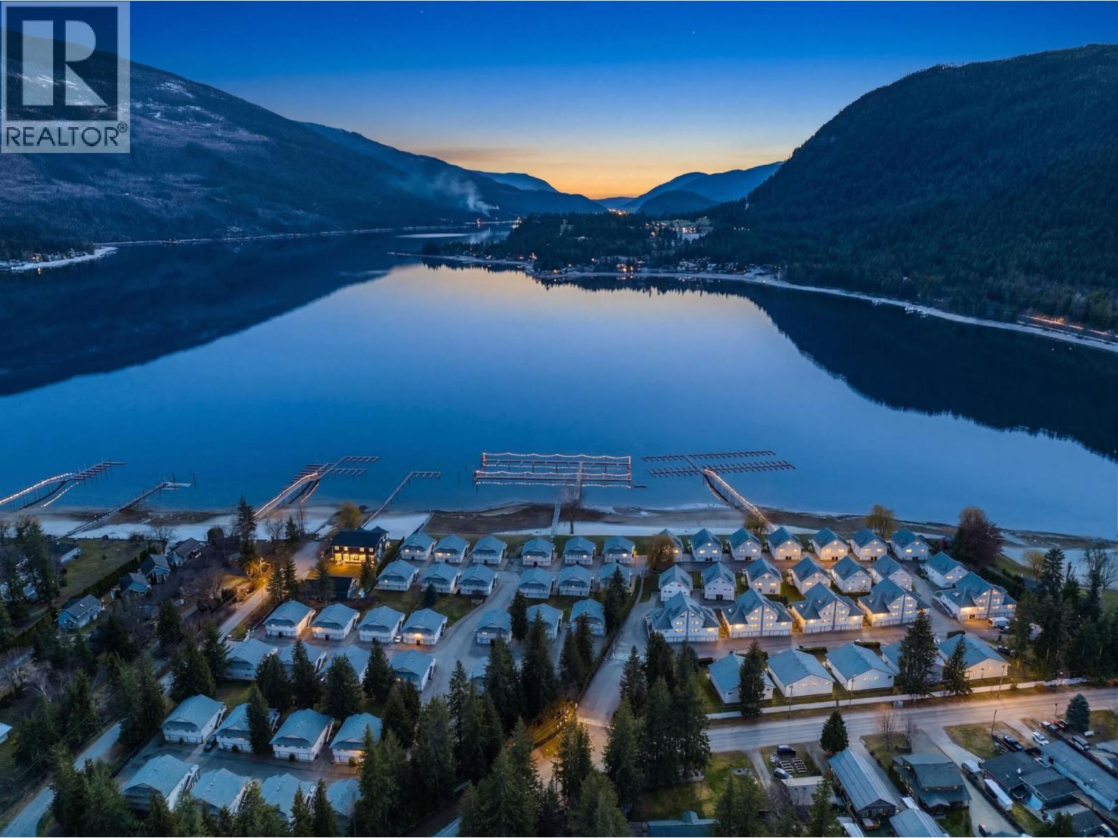 505 Poage Avenue Unit# 15, sicamous, British Columbia