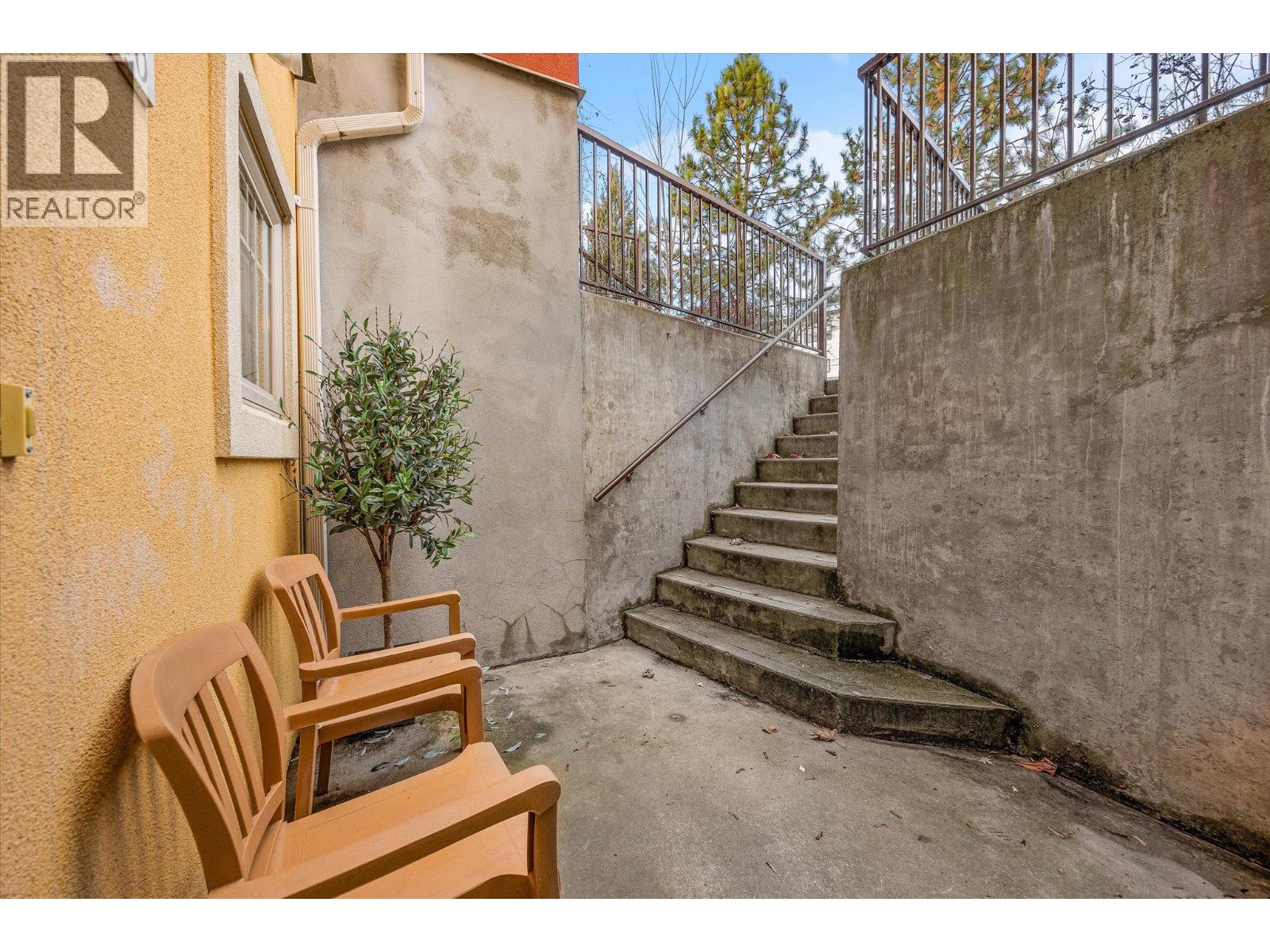 1795 Country Club Drive Unit# 126, Kelowna, British Columbia  V1V 3E8 - Photo 40 - 10375831