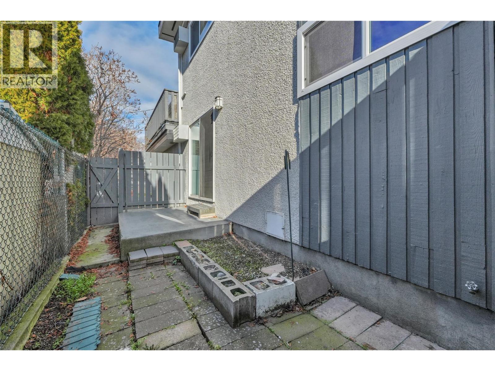 328 Nanaimo Avenue W, Penticton, British Columbia  V2A 1N7 - Photo 15 - 10375800