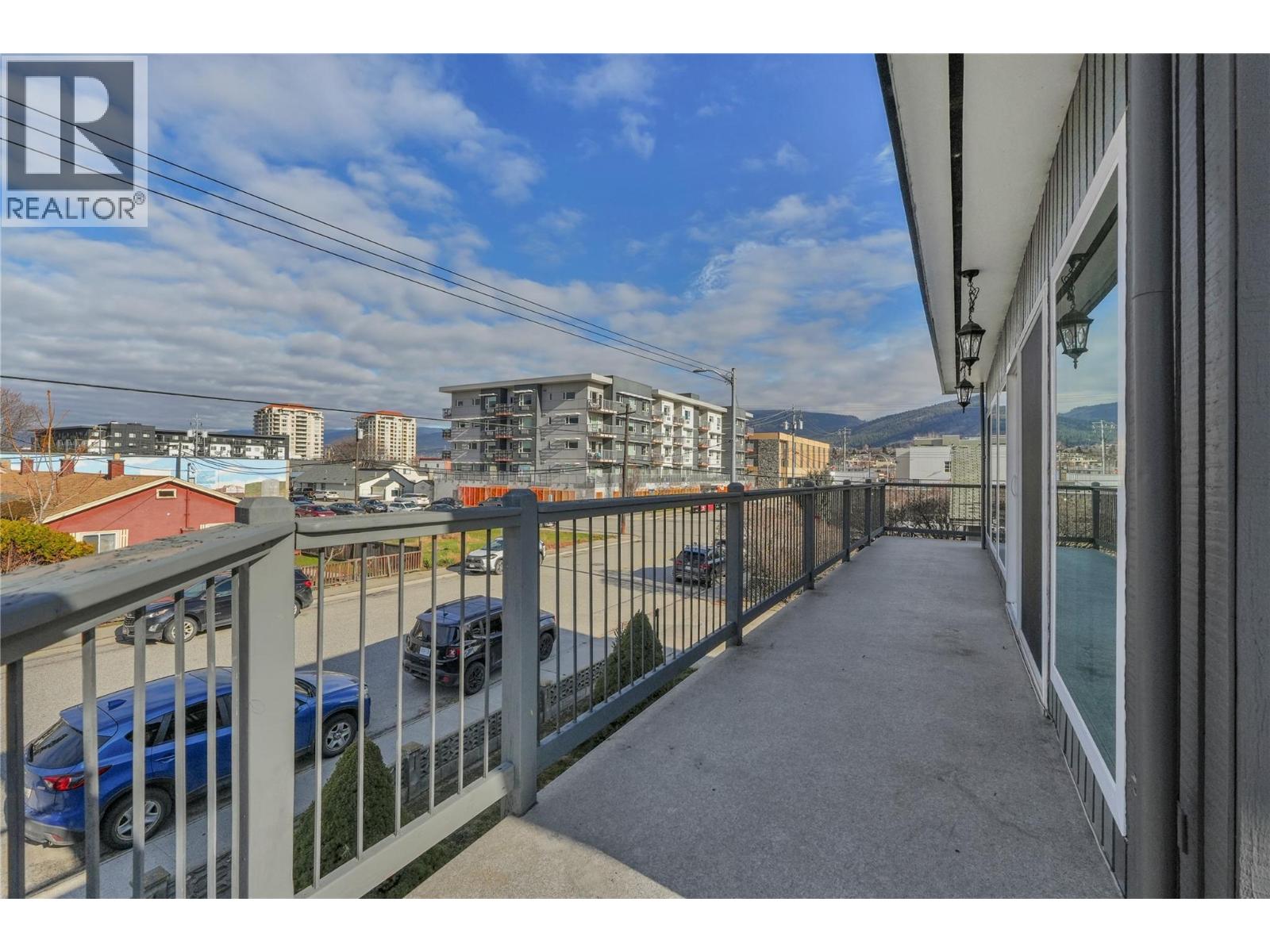 328 Nanaimo Avenue W, Penticton, British Columbia  V2A 1N7 - Photo 7 - 10375800