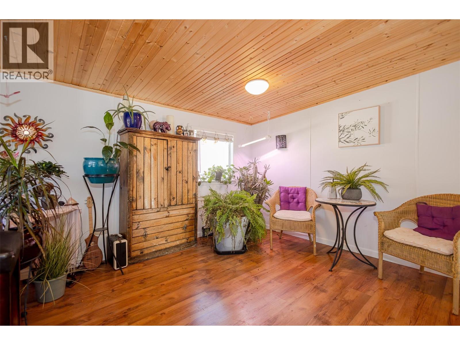 1999 Highway 97 S Unit# 133, West Kelowna, British Columbia  V1Z 1B2 - Photo 3 - 10375875