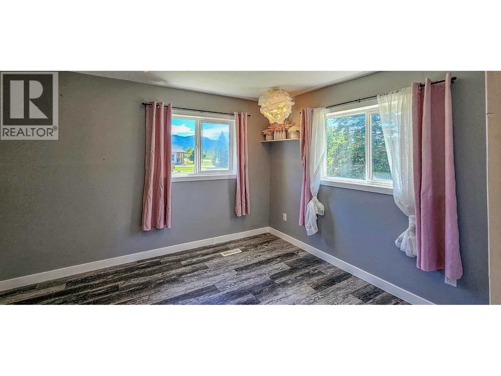 4771 Baillie Grohman Avenue, Canal Flats, British Columbia  v0b 1b0 - Photo 19 - 10375715