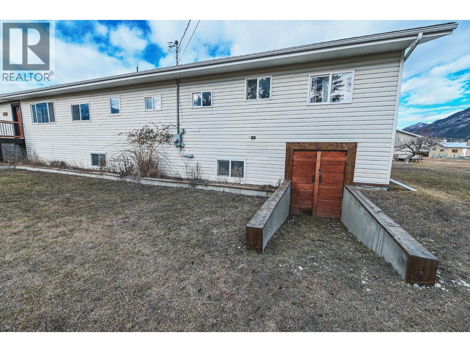 4771 Baillie Grohman Avenue, Canal Flats, British Columbia  v0b 1b0 - Photo 35 - 10375715