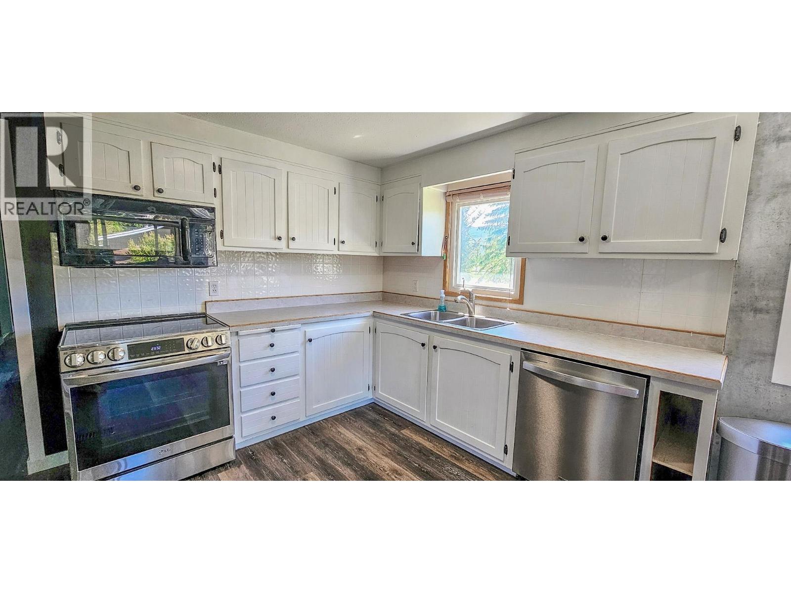 4771 Baillie Grohman Avenue, Canal Flats, British Columbia  v0b 1b0 - Photo 9 - 10375715