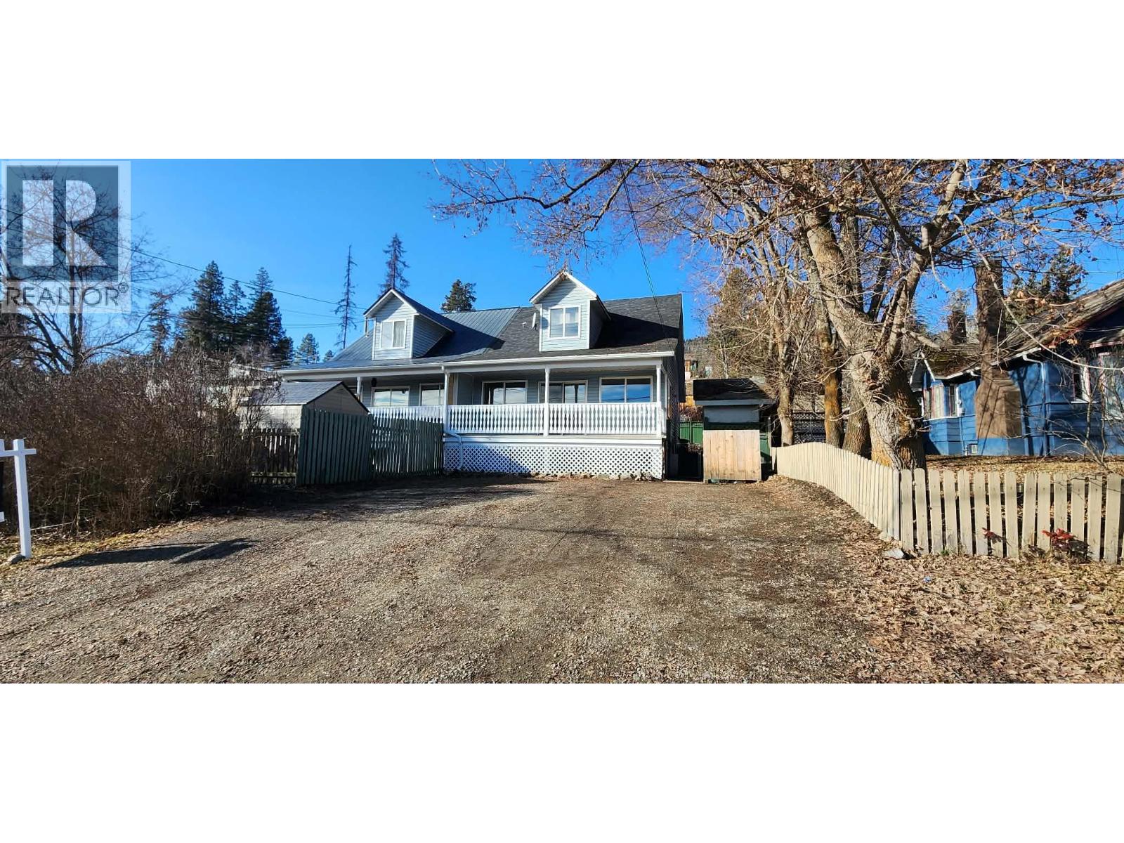 2110 Park Avenue, Lumby, British Columbia  V0E 2G0 - Photo 1 - 10375863