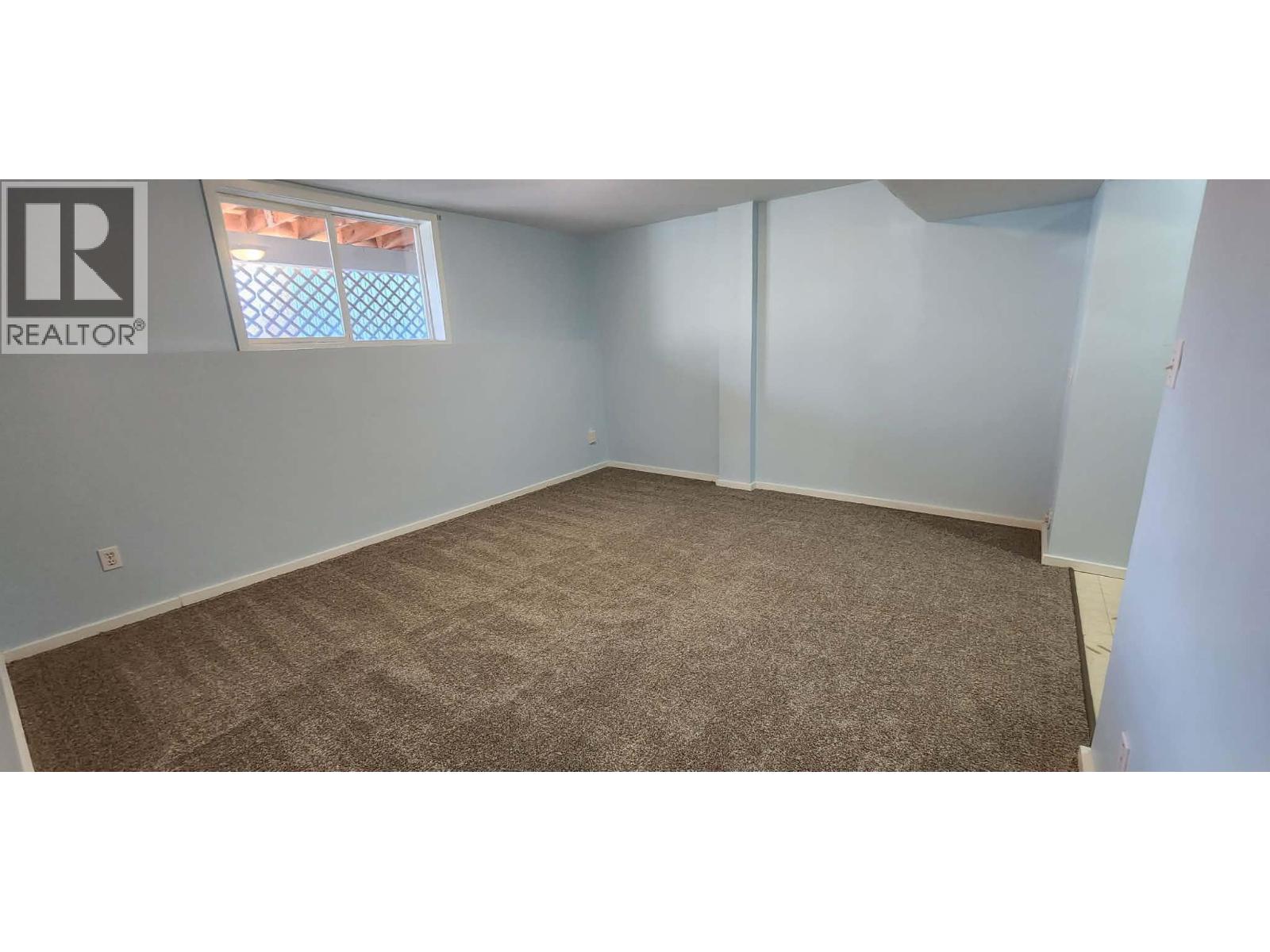 2110 Park Avenue, Lumby, British Columbia  V0E 2G0 - Photo 23 - 10375863