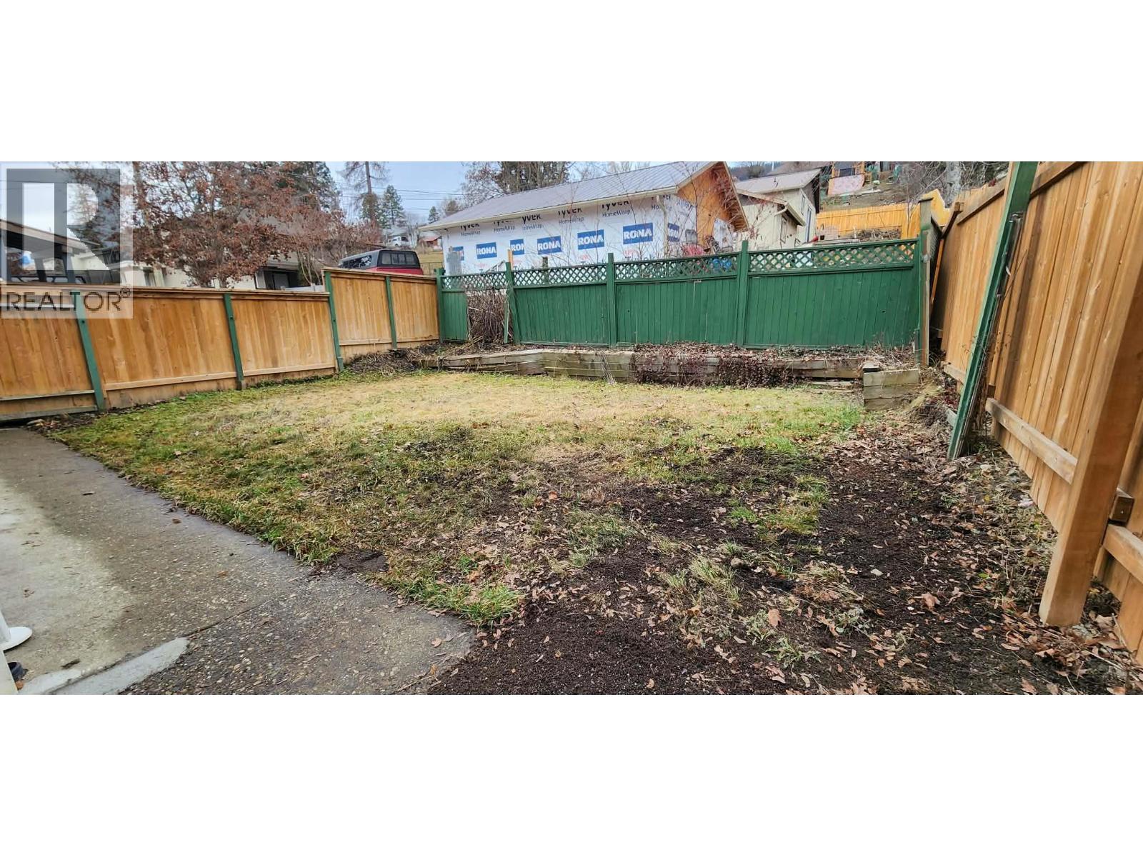 2110 Park Avenue, Lumby, British Columbia  V0E 2G0 - Photo 30 - 10375863