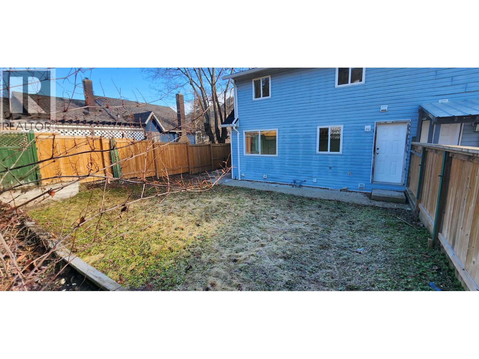 2110 Park Avenue, Lumby, British Columbia  V0E 2G0 - Photo 34 - 10375863