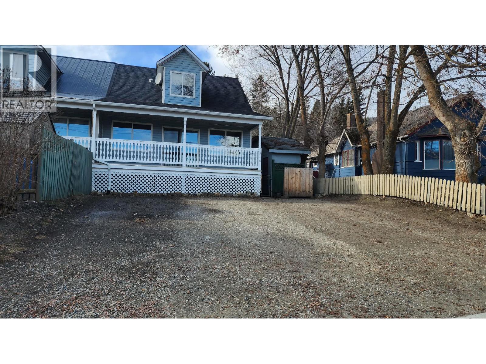 2110 Park Avenue, Lumby, British Columbia  V0E 2G0 - Photo 36 - 10375863