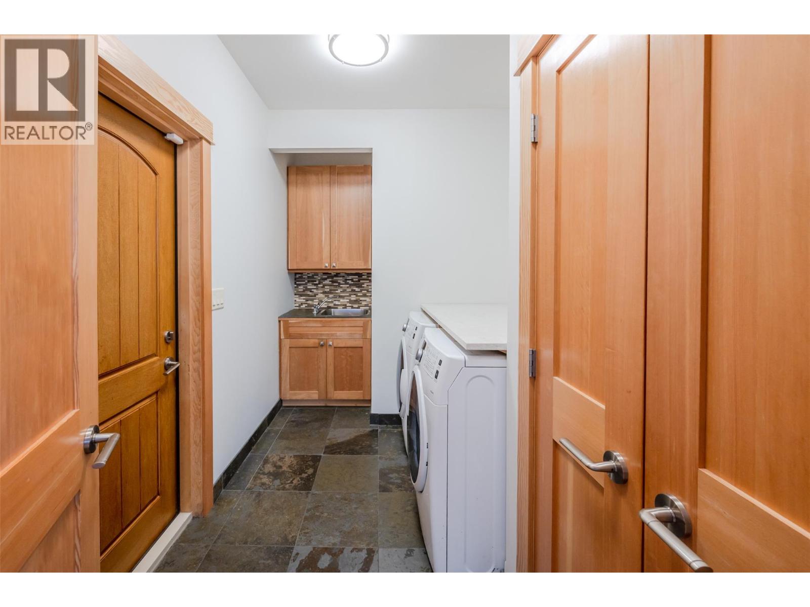 2765 Winifred Road, Naramata, British Columbia  V0H 1N1 - Photo 16 - 10375308