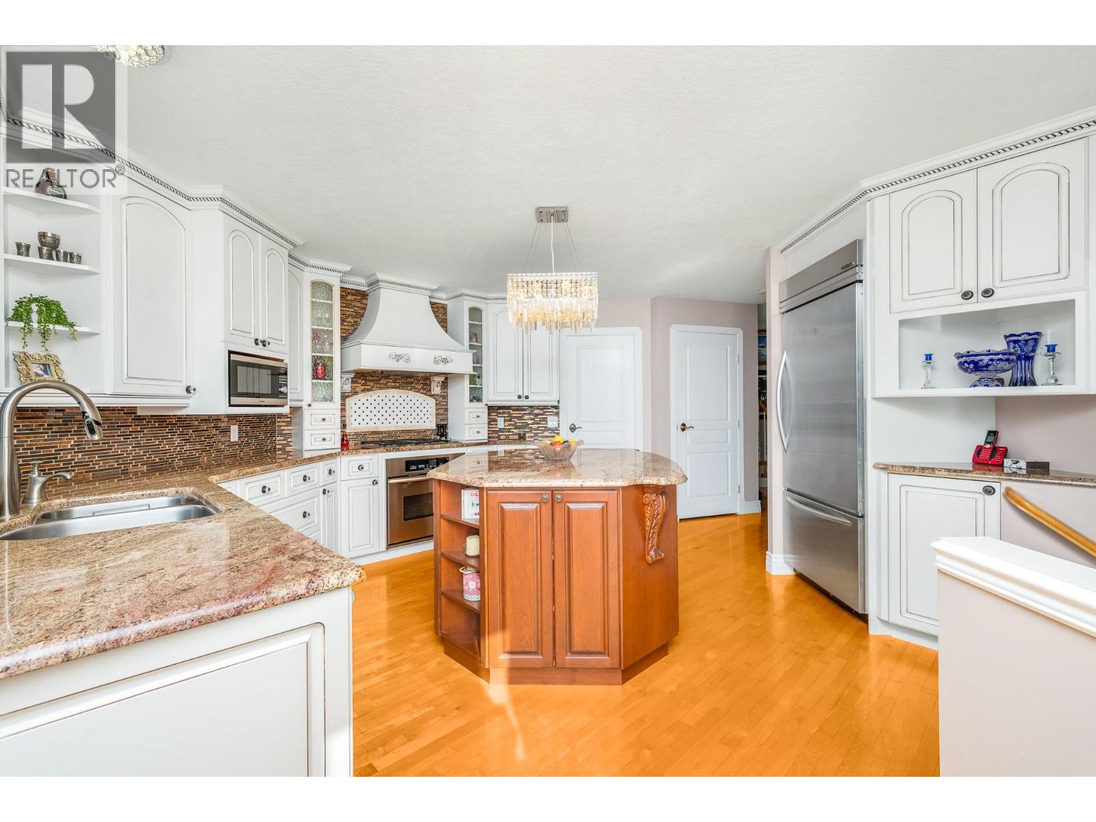 7504 Kennedy Lane, Vernon, British Columbia  V1H 1C4 - Photo 17 - 10375008