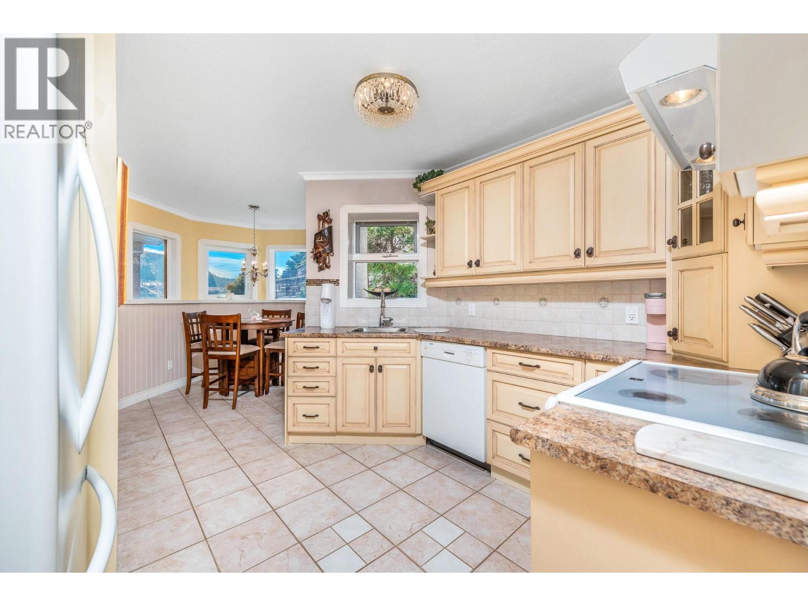 7504 Kennedy Lane, Vernon, British Columbia  V1H 1C4 - Photo 35 - 10375008