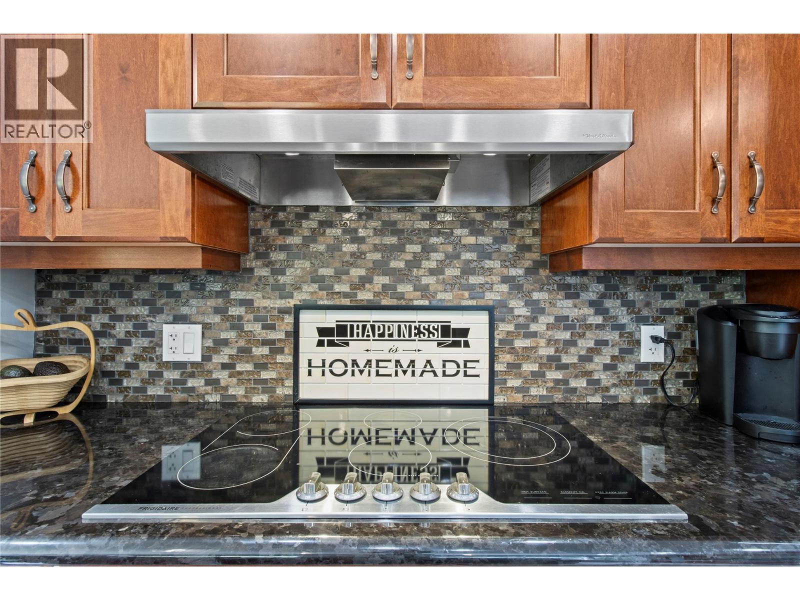 2746 Balmoral Road, Blind Bay, British Columbia  V0E 1H1 - Photo 33 - 10374879