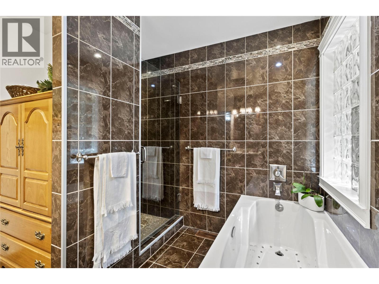 2746 Balmoral Road, Blind Bay, British Columbia  V0E 1H1 - Photo 41 - 10374879