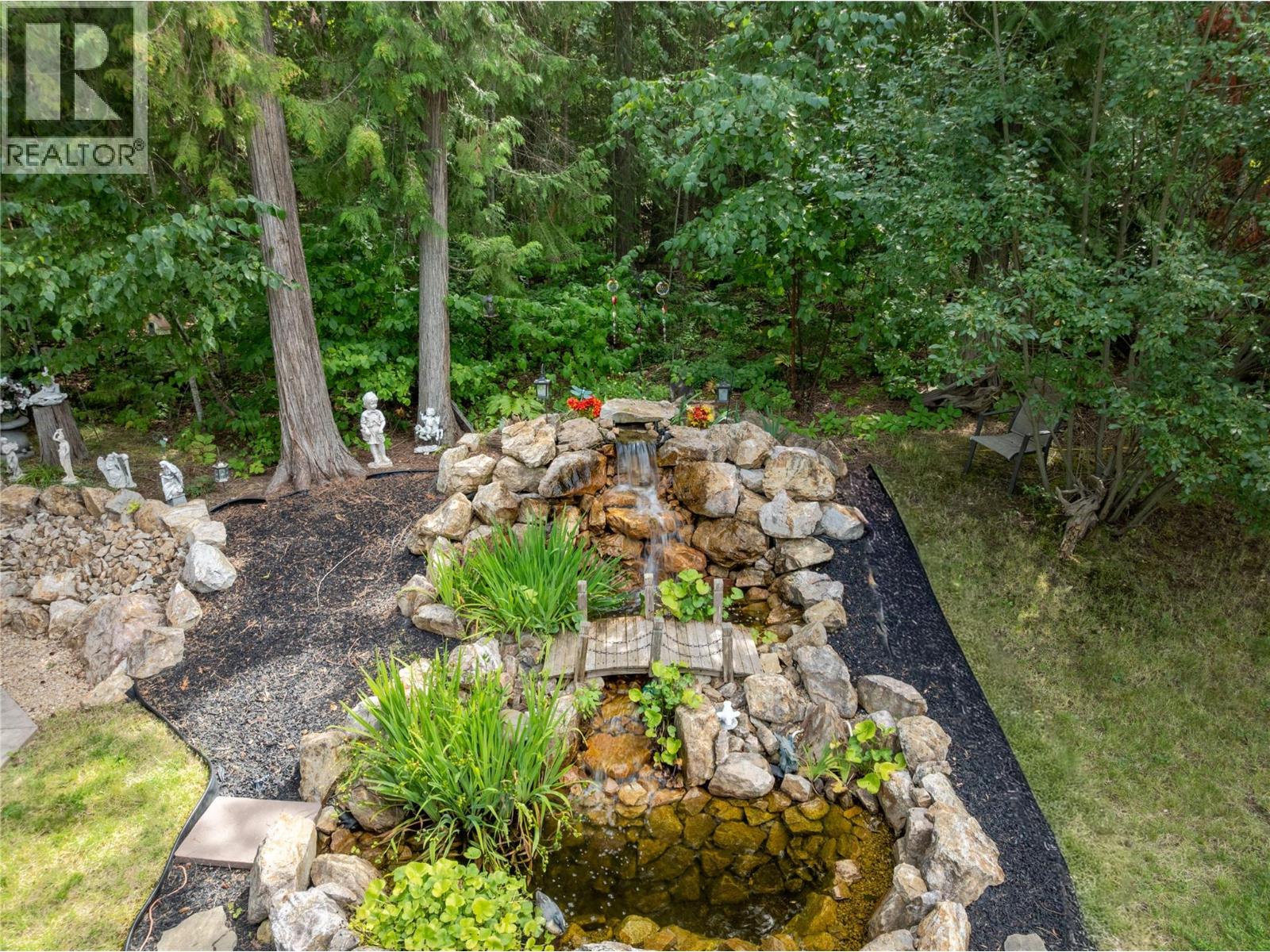 2746 Balmoral Road, Blind Bay, British Columbia  V0E 1H1 - Photo 77 - 10374879