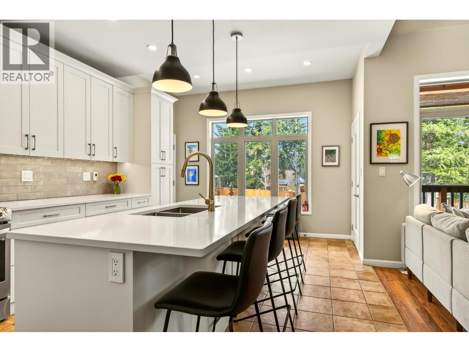 1500 Quartz Crescent, Golden, British Columbia  V0A 1H3 - Photo 15 - 10375791