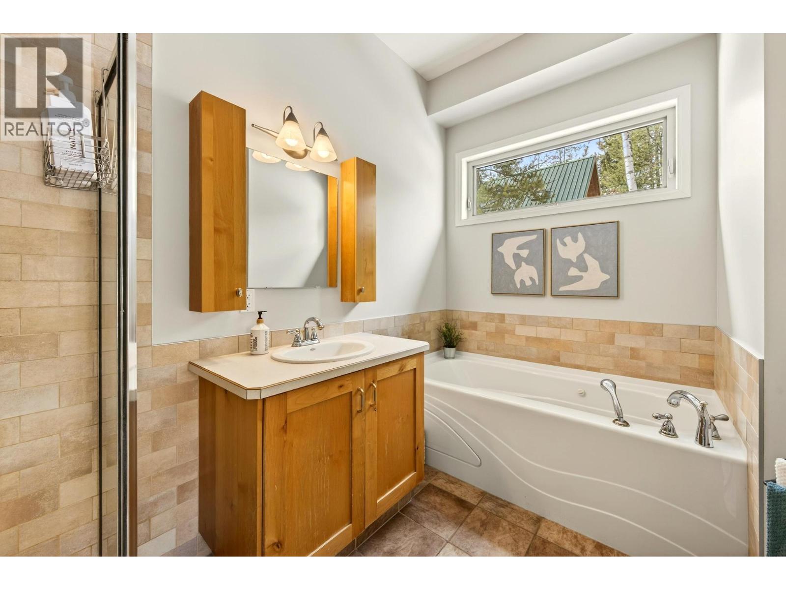 1500 Quartz Crescent, Golden, British Columbia  V0A 1H3 - Photo 36 - 10375791