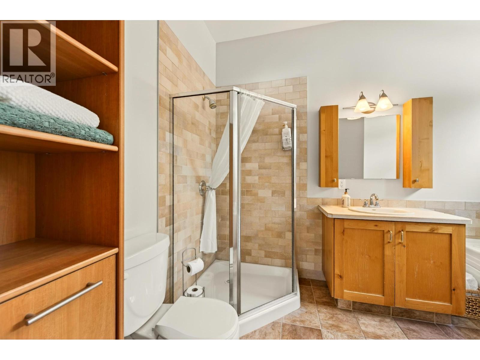 1500 Quartz Crescent, Golden, British Columbia  V0A 1H3 - Photo 37 - 10375791