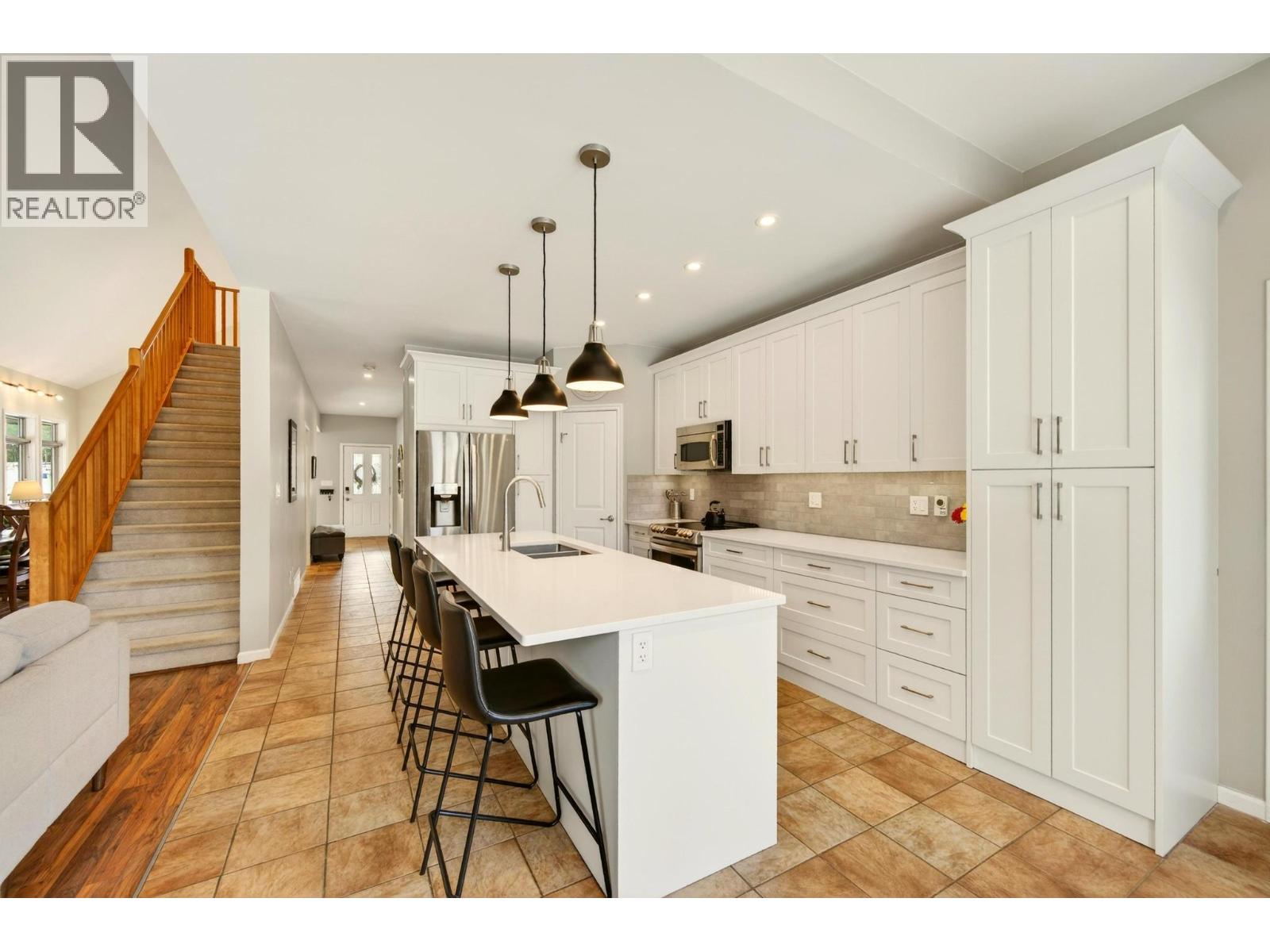 1500 Quartz Crescent, Golden, British Columbia  V0A 1H3 - Photo 9 - 10375791