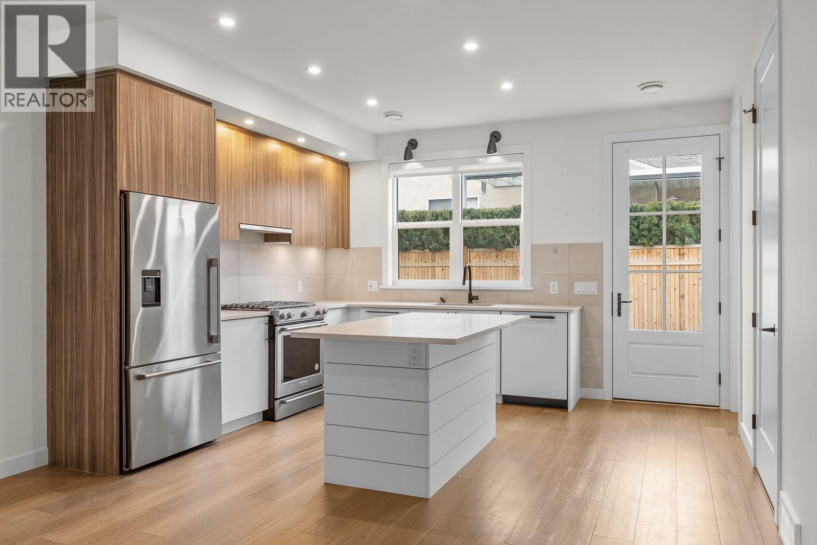 1308 Cedar Street Unit# 6, Okanagan Falls, British Columbia  V0H 1R4 - Photo 2 - 10375252