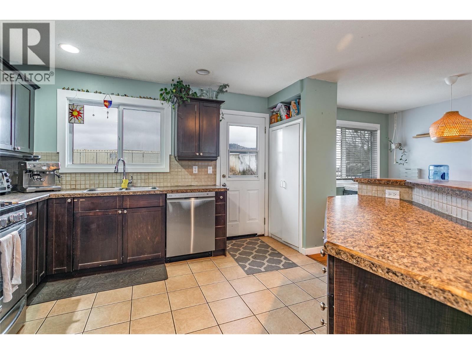 1005 Mitchell Road, Kelowna, British Columbia  V1X 3W7 - Photo 8 - 10375804