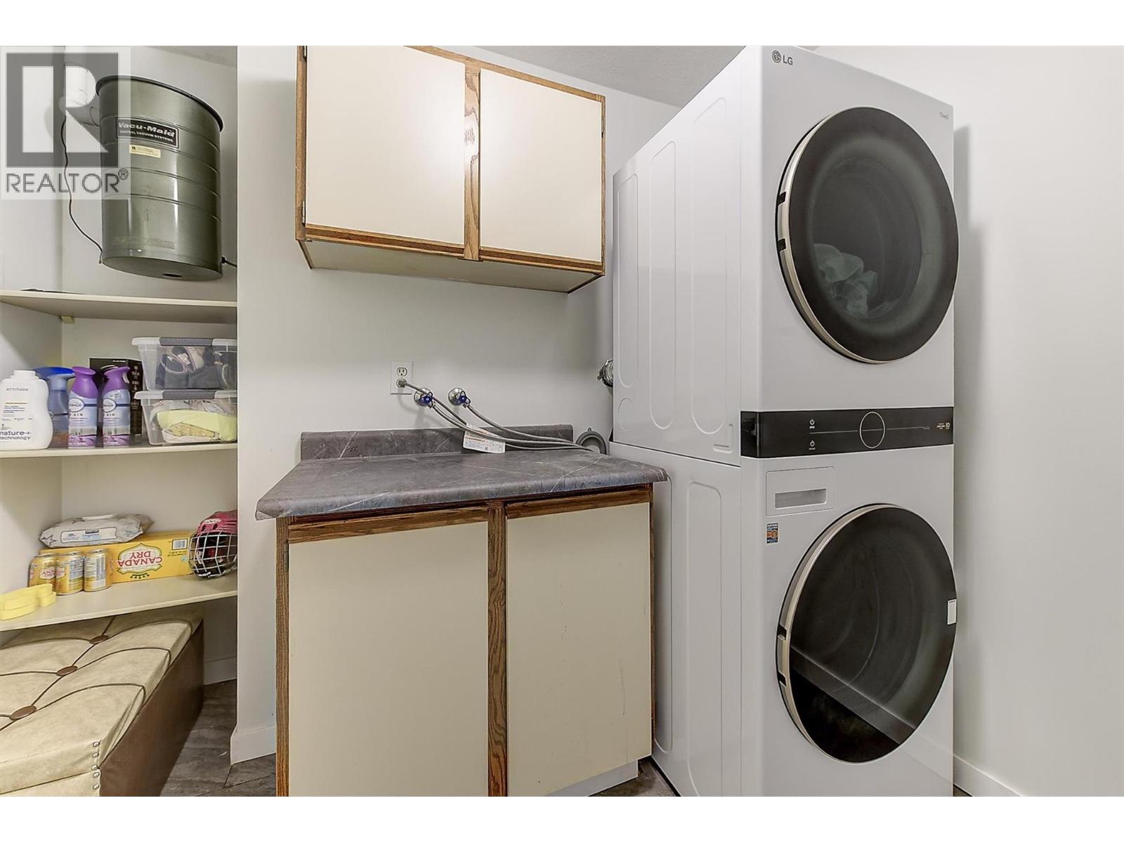 1534 Lawrence Avenue Unit# 203, Kelowna, British Columbia  V1Y 6M8 - Photo 16 - 10375568