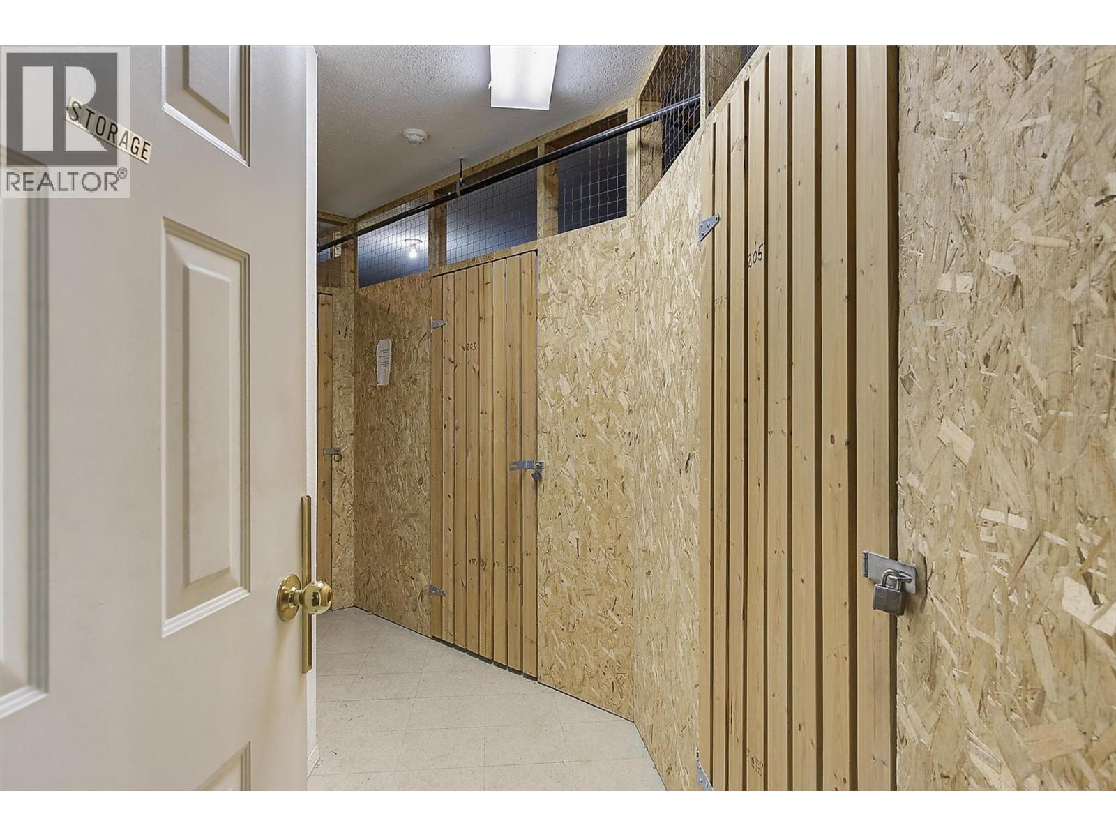 1534 Lawrence Avenue Unit# 203, Kelowna, British Columbia  V1Y 6M8 - Photo 19 - 10375568