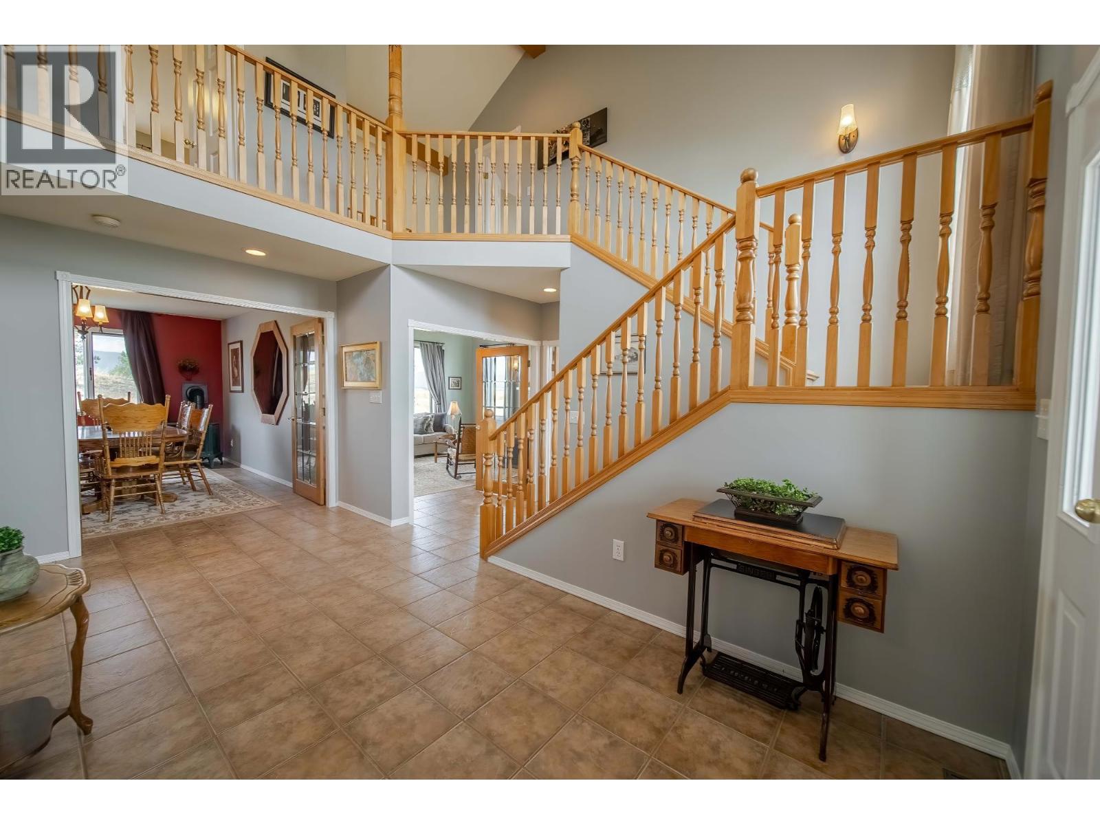 9617 Clearview Road, Cranbrook, British Columbia  V1C 7E2 - Photo 12 - 10375525